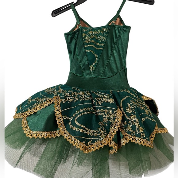 Revolution Dance wear Size MC - Picture 2 of 7